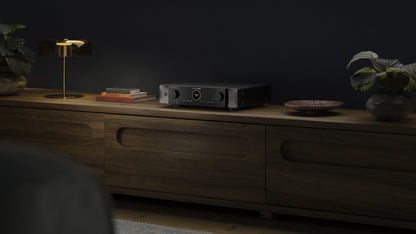 Marantz Cinema 70s Series 2 Sort – miljø
