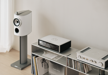 HiFi Rose RS151 Sølv – side