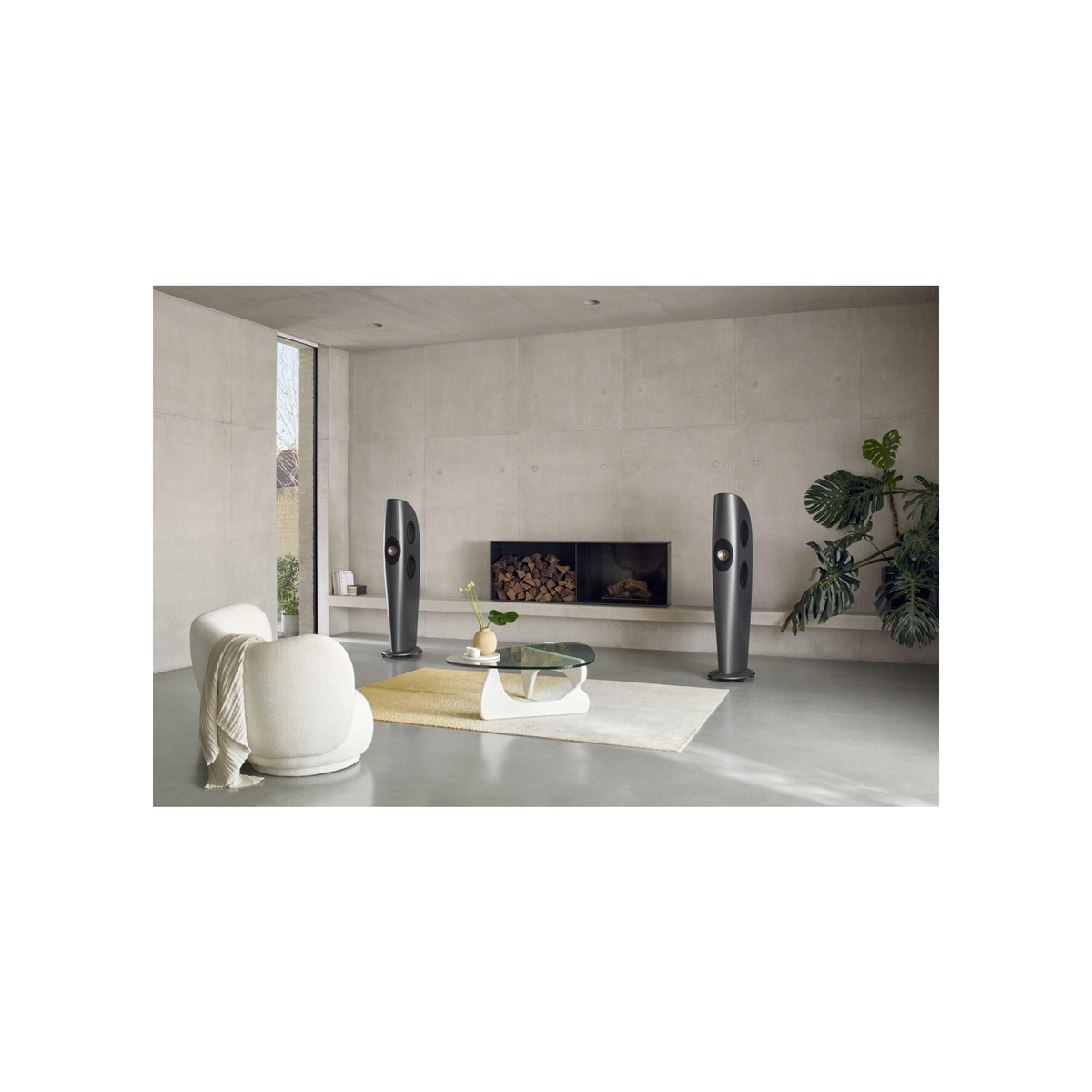 KEF Blade One Meta Piano sort/grå – vinkel