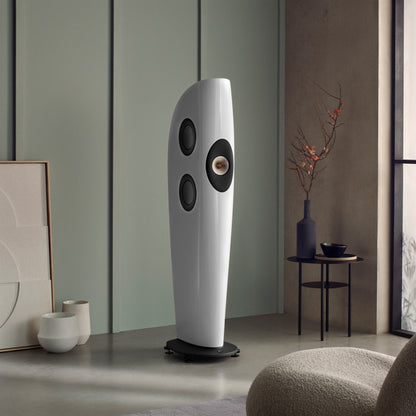 KEF Blade Two Meta – lifestyle