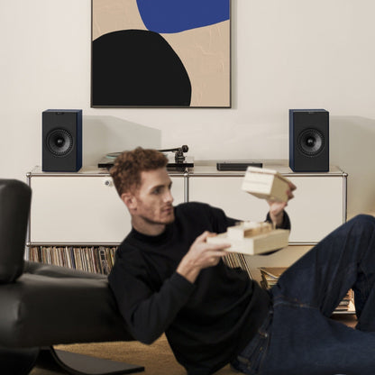 KEF Coda Wireless Blå – miljø