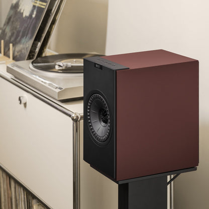 KEF Coda Wireless – Burgunder detalj