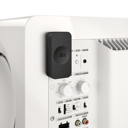 KEF KW1 Kit – lifestyle front
