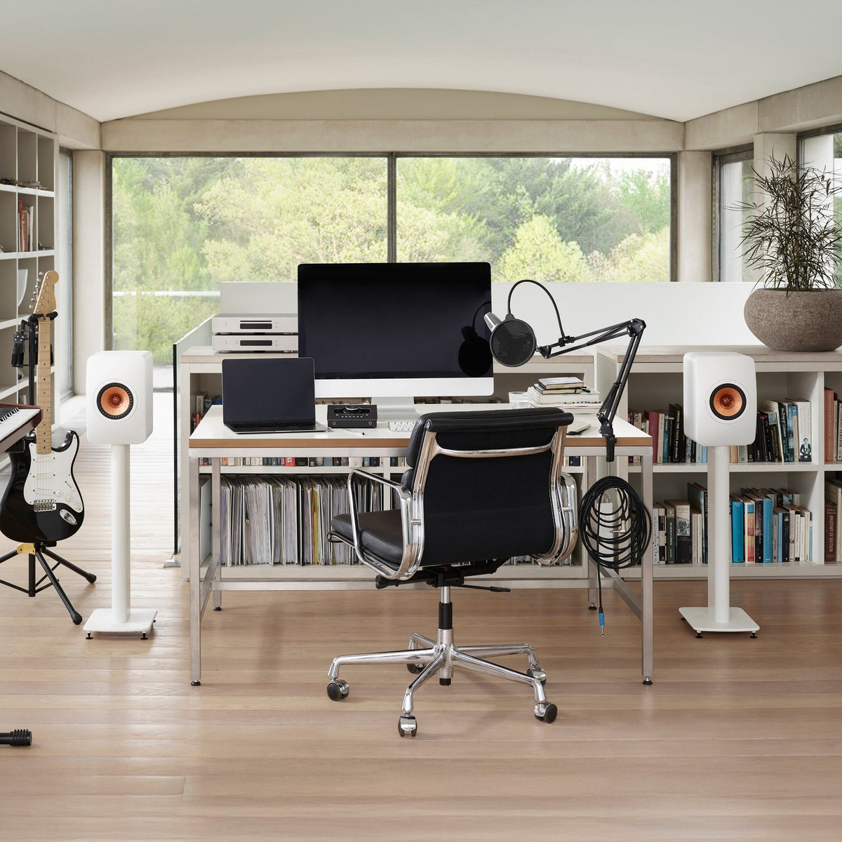 KEF LS50 Meta Hvit – miljø