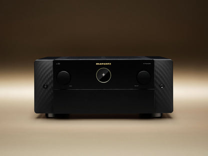 Marantz AV10 Sort – elevated