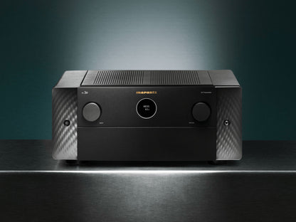 Marantz AV20 Sort – elevated
