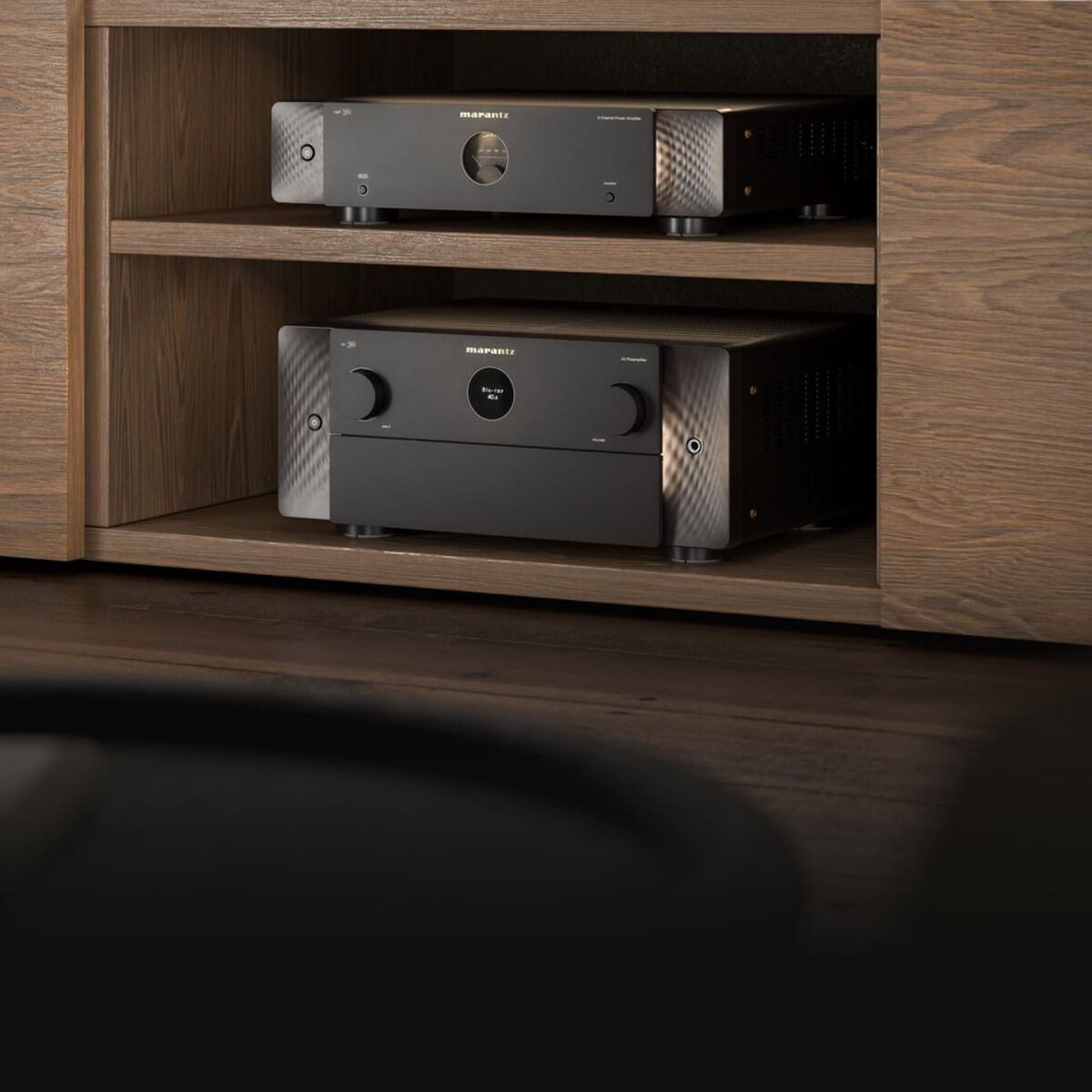 Marantz AV30 – hero