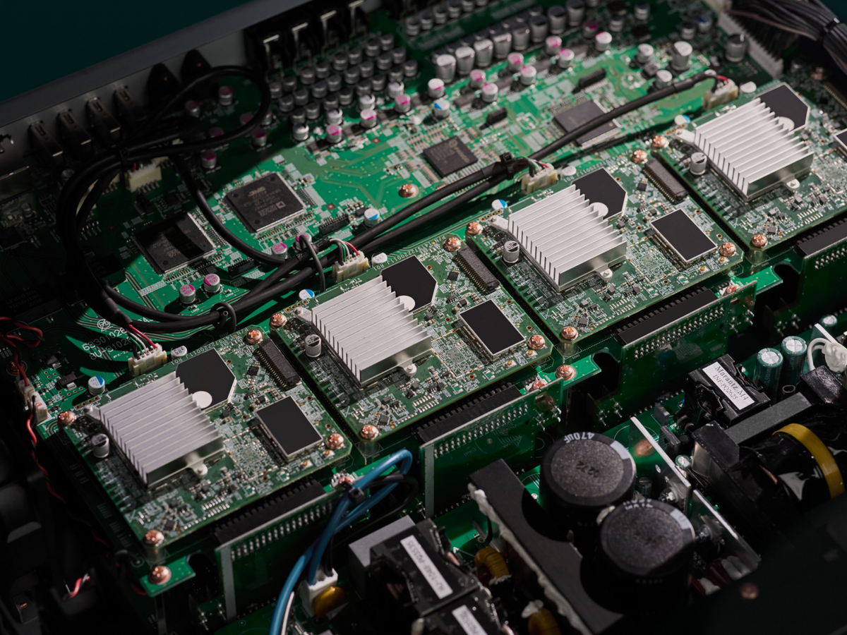 Marantz MODEL M4 – lyd i flere rom