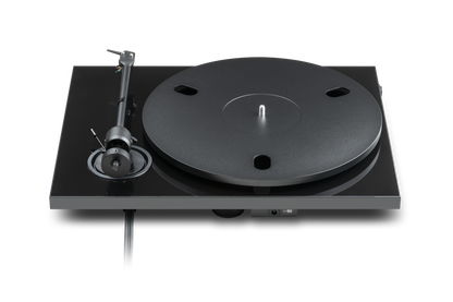 Pro-Ject E1.2 Sort piano – bakside