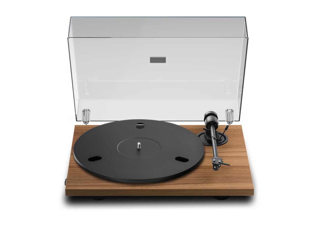 Pro-Ject E1.2 Valnøtt – med støvlokk