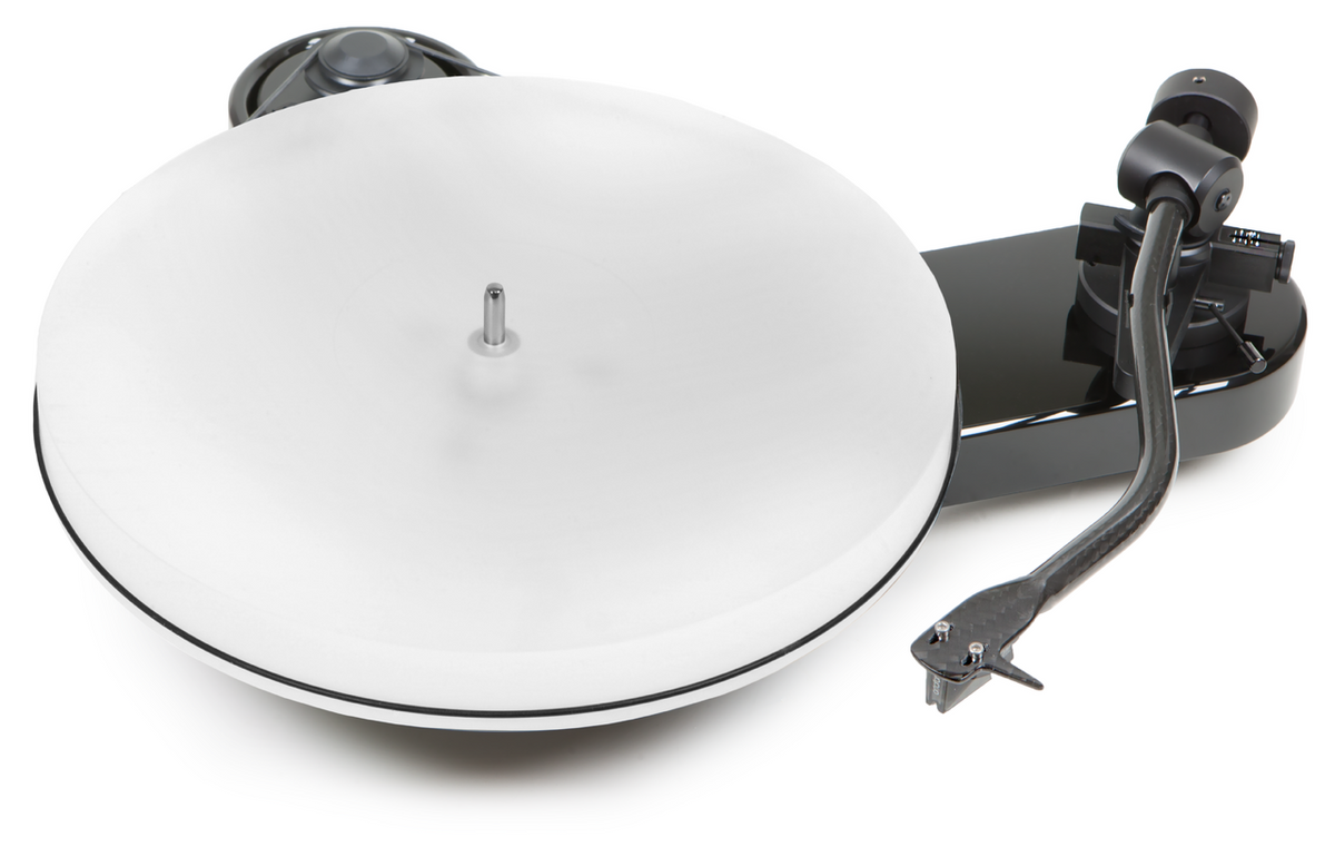 Pro-Ject RPM 3 Carbon – detalj 1
