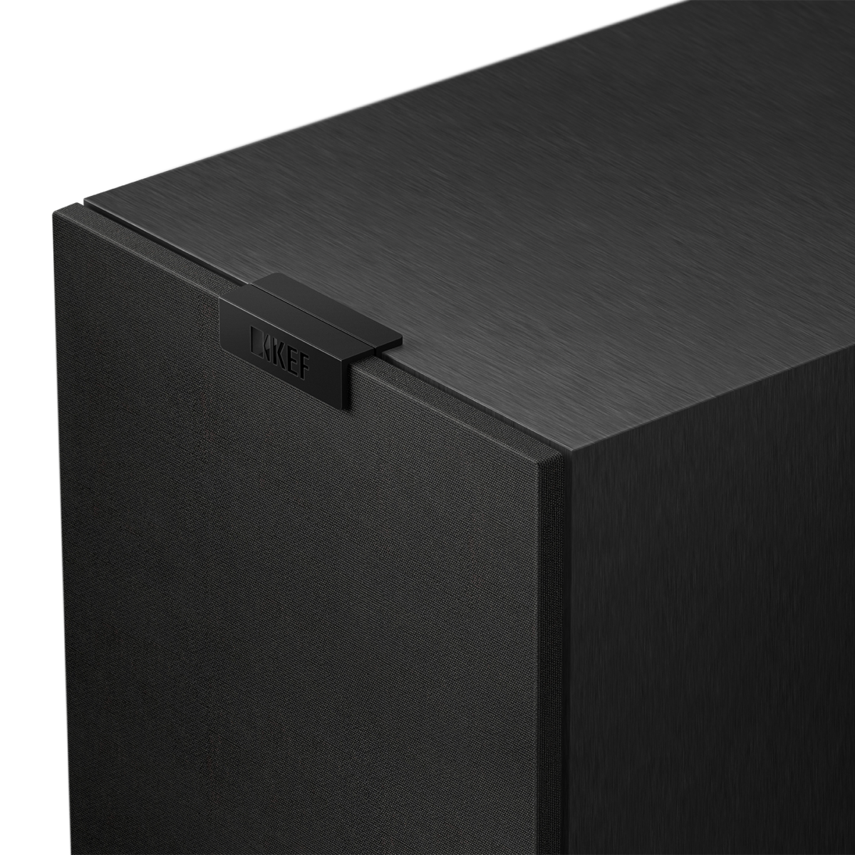 KEF Q1 Meta Sort – med grill