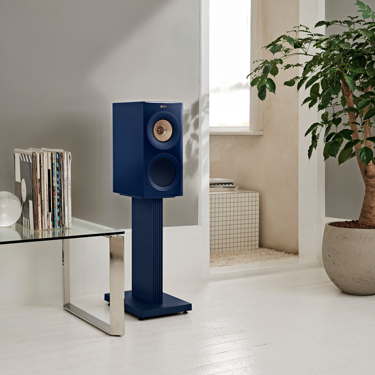 KEF R3 Meta
