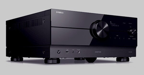 Yamaha RX-A8A – vinkel detalj